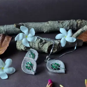 Hidayah Heven Jewellers Silver Plated AD Stone Chain Pendant Set